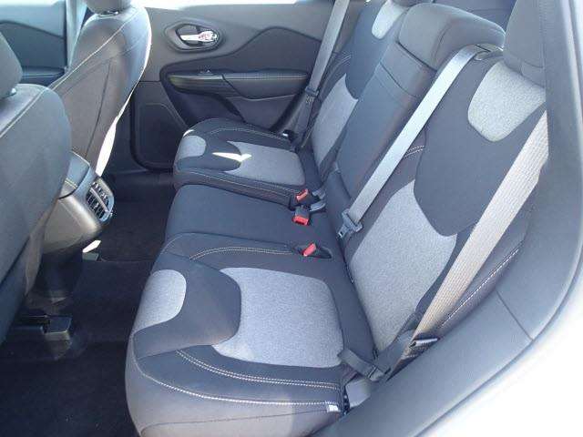 Jeep Cherokee 2017 photo 7